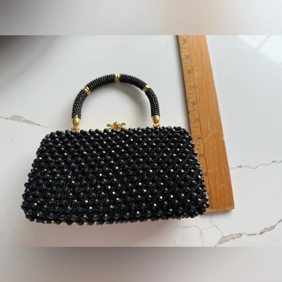 Beautiful Vintage 60’s Saks 5th Avenue Black Beaded Handbag Excellent condition - Picture 6 of 7